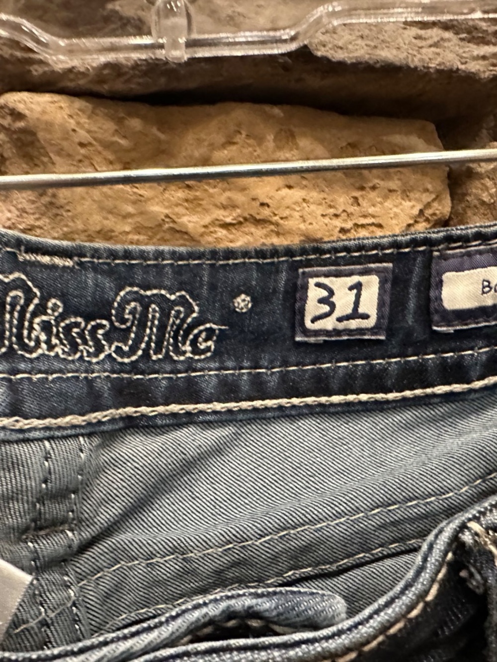 Miss Me Jeans 31/34 - Picture 2 of 6